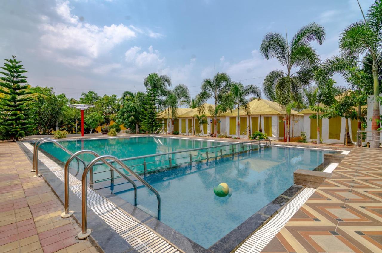 Natures Dreamland Holiday Homes, Igatpuri Buitenkant foto