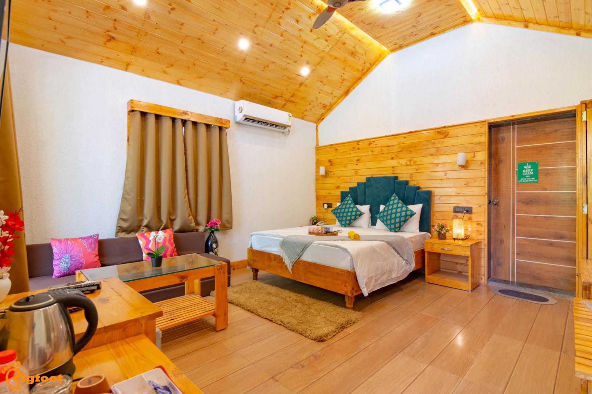 Natures Dreamland Holiday Homes, Igatpuri Buitenkant foto