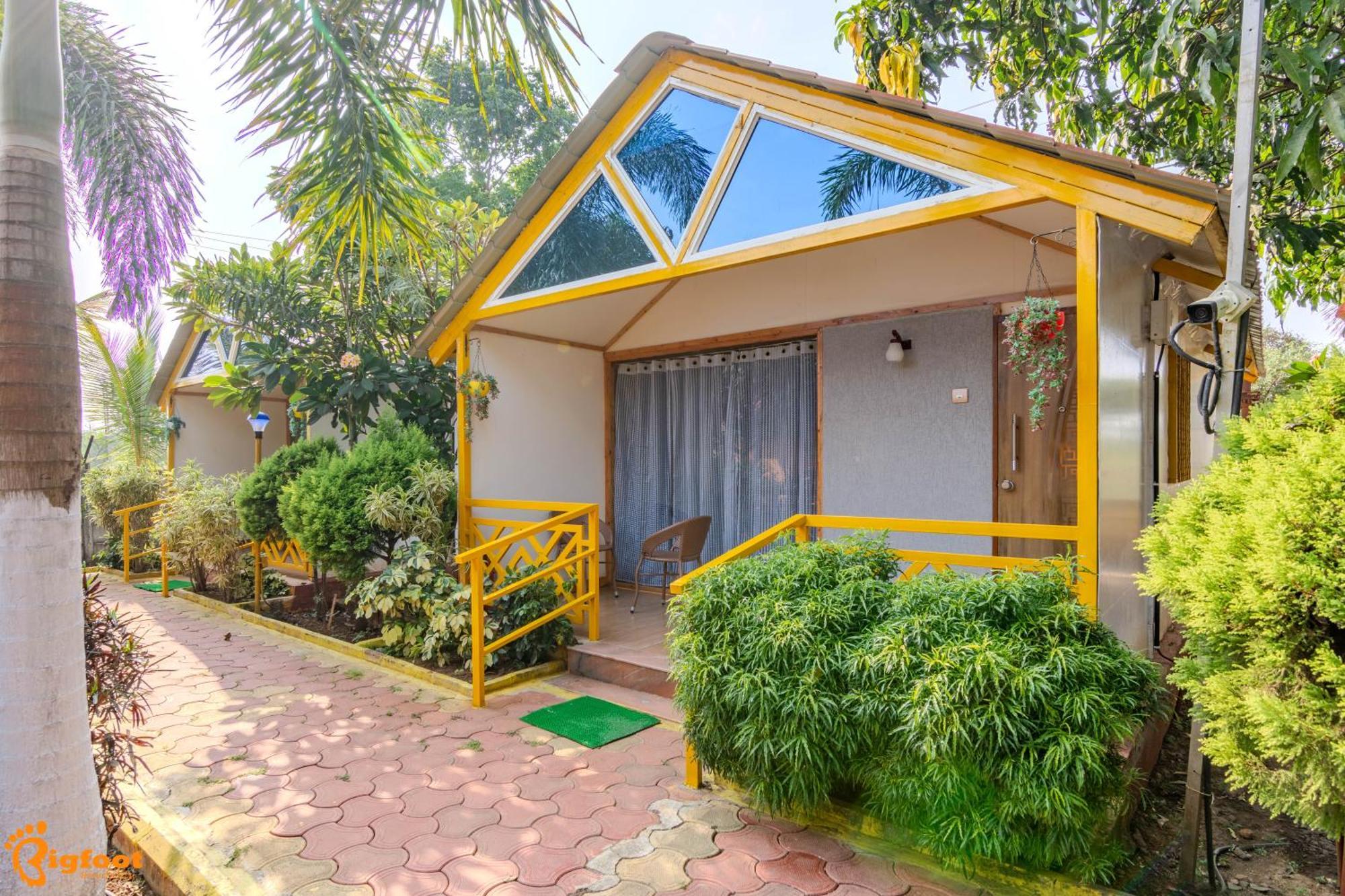 Natures Dreamland Holiday Homes, Igatpuri Buitenkant foto