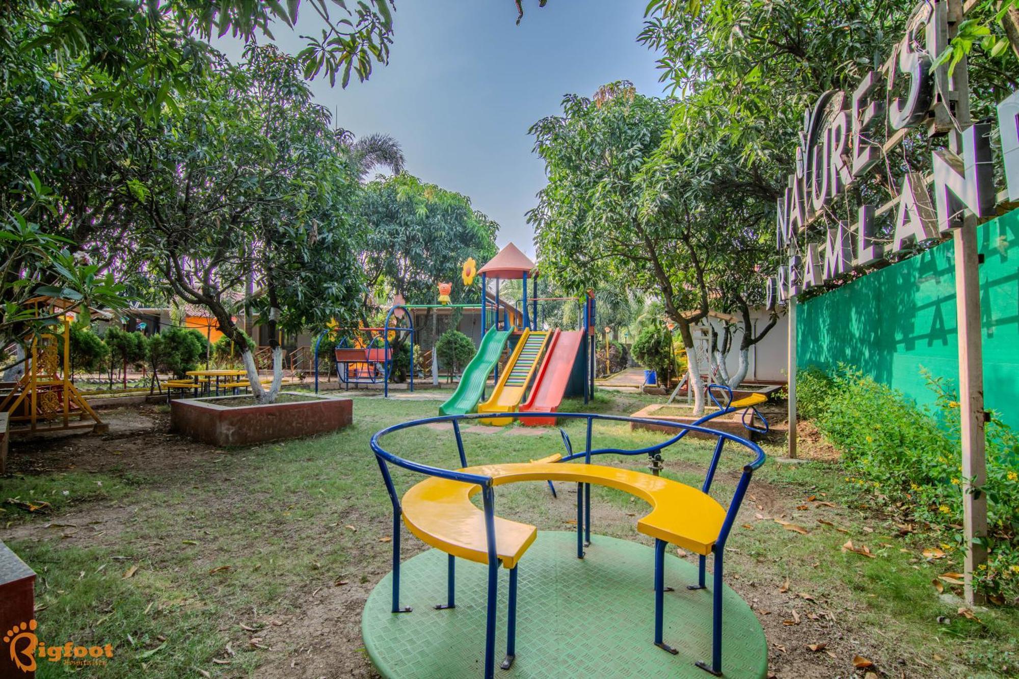 Natures Dreamland Holiday Homes, Igatpuri Buitenkant foto